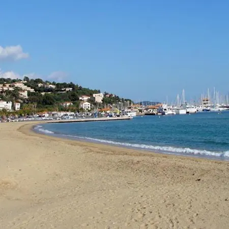 Vue Mer Imprenable, Appart Climatise, 4 Couchages, Parking, - Fr-1-251-468 Apartment Le Lavandou
